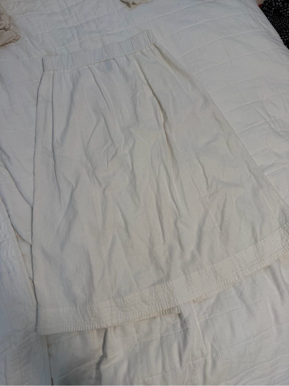 Universal Thread White Button-Front A-Line Skirt - Picture 4 of 4